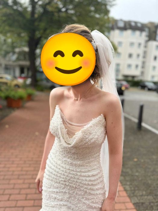 Елегантна булчинска рокля – като нова, с подарък кринолин!