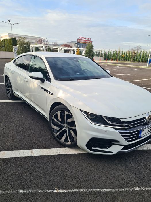 Vând Volkswagen Arteon