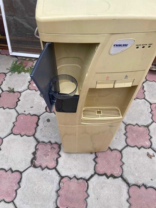 Продам кулер для воды