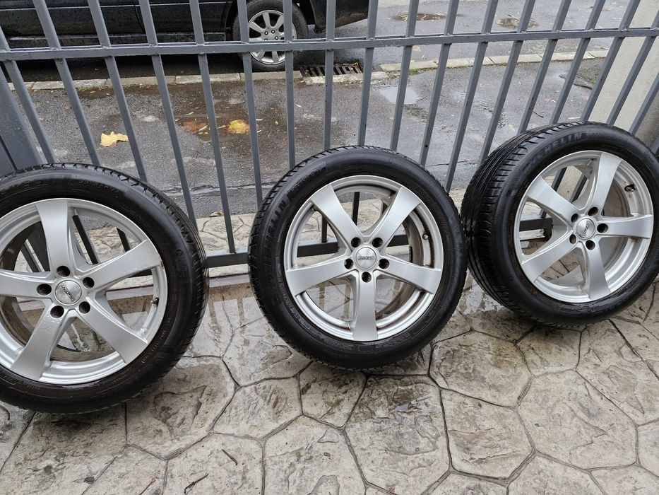 Vand jante aliaj 17 echipate cu cauciucuri vara