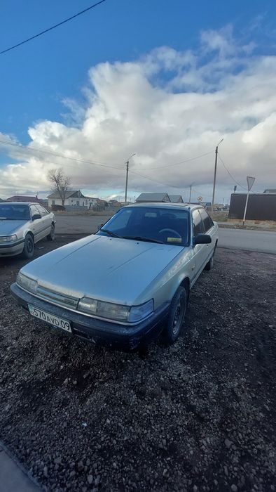 Мазда 626 седан 1990гв