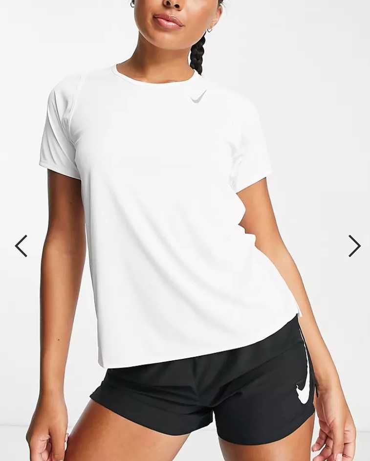 Top Nike Running Dri-FIT t-shirt