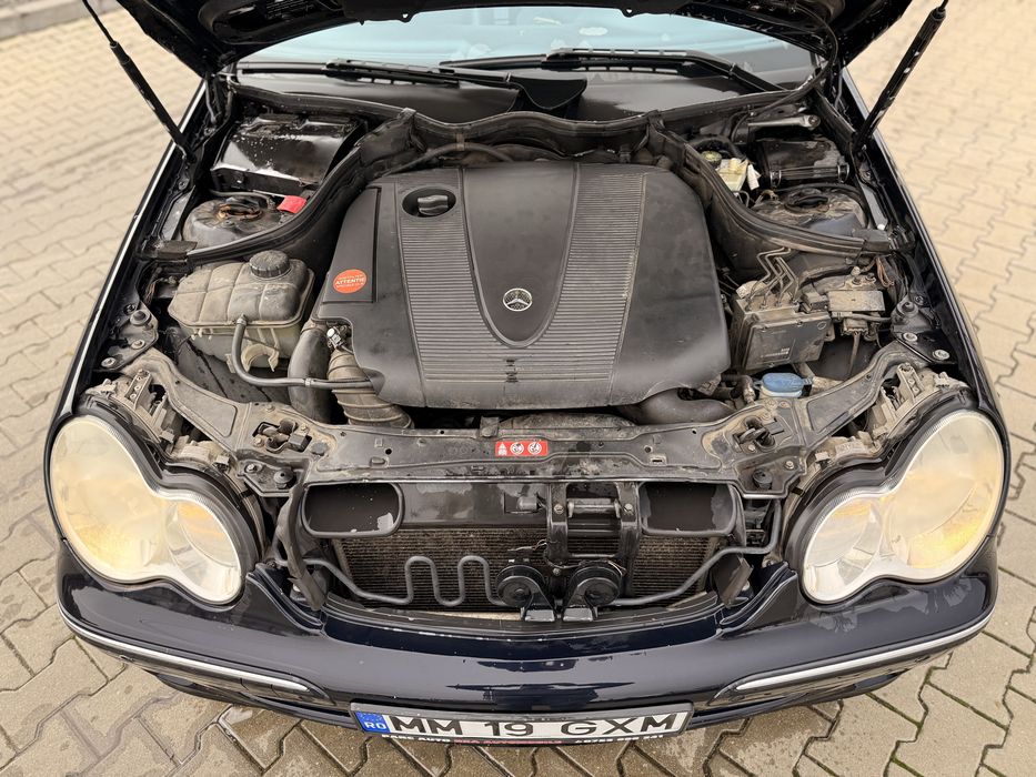 Mercedes C 220 150CP AUTOMAT