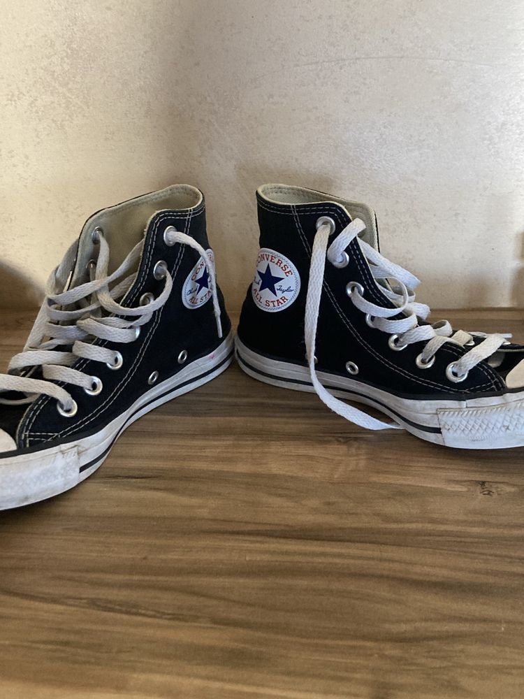 Оригинални converse кецове