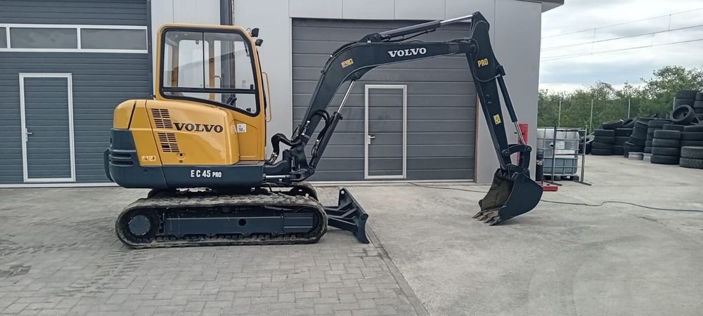 Volvo miniexcavator  ecr 45 an 2006 4700 kg