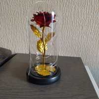Вечна роза,цвете в стъкленица с лед осветление!Подарък за 8 март жена