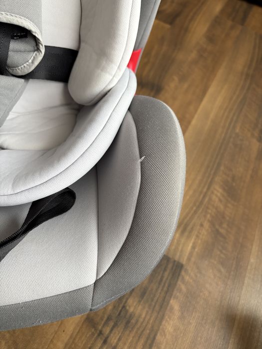 Scaun auto rotativ