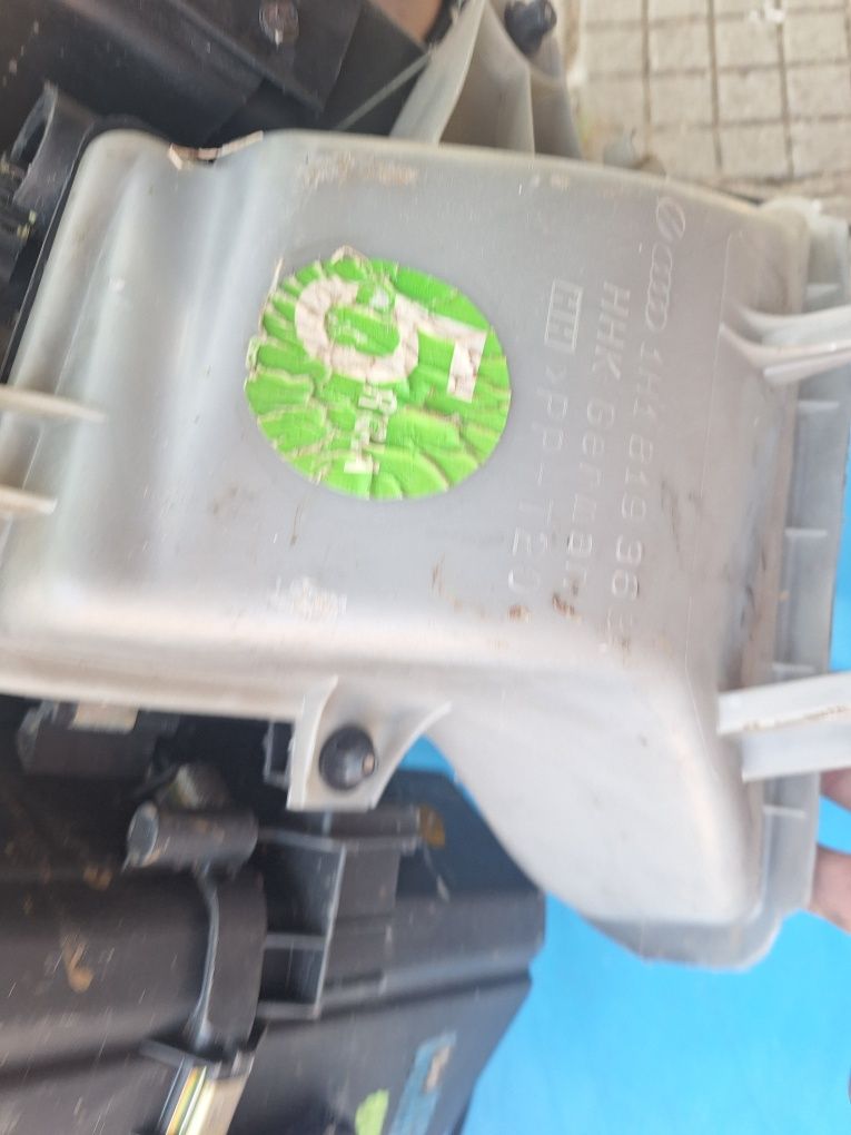 Кутия парно и климатик Golf 3 1.9tdi 90k здрави клапи и радиаторчета