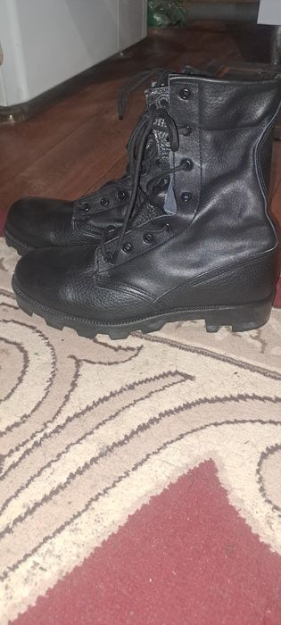 Продам берцы новые размер 41