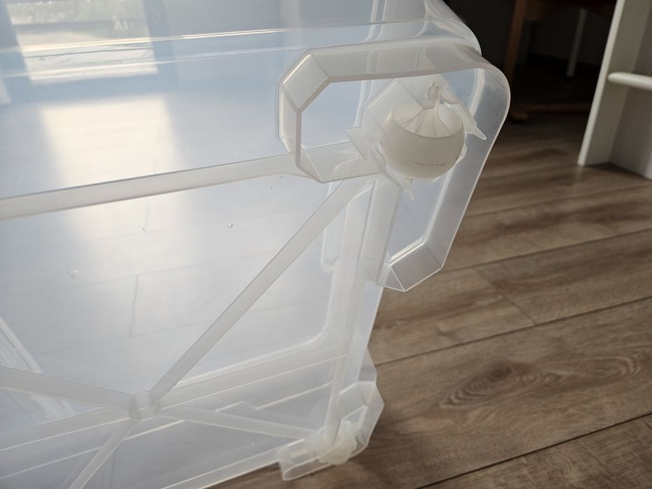 Cutie de depozitare plastic cu role 78 cm x 58 cm x 19 cm