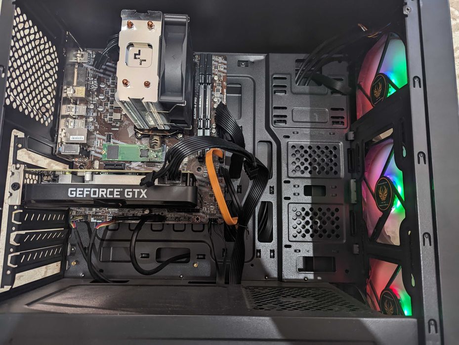 Комплект на Ryzen 5 3600