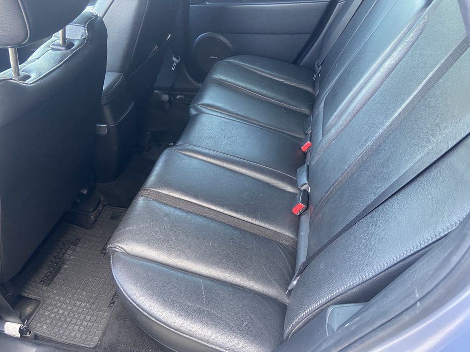 Vand sau schimb Mazda CX-7