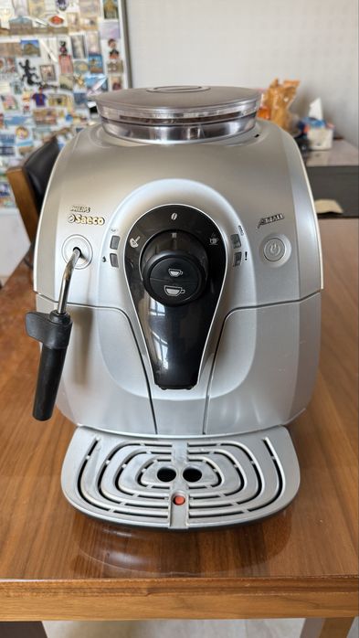 Продам кофемашину Philips Saeco