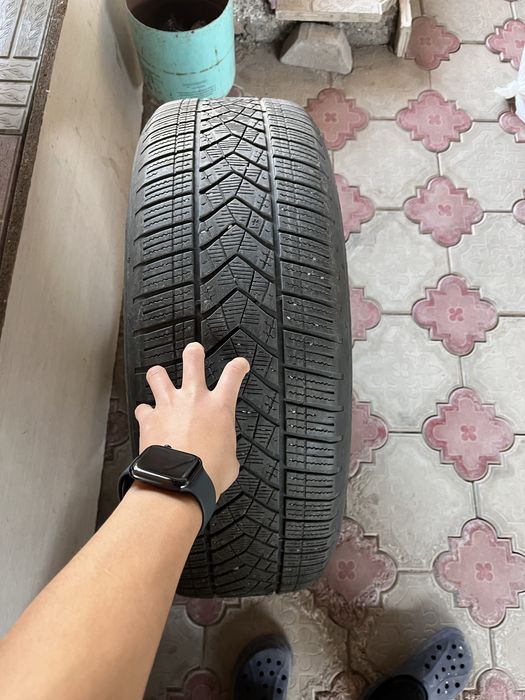 Зимние шины комплект