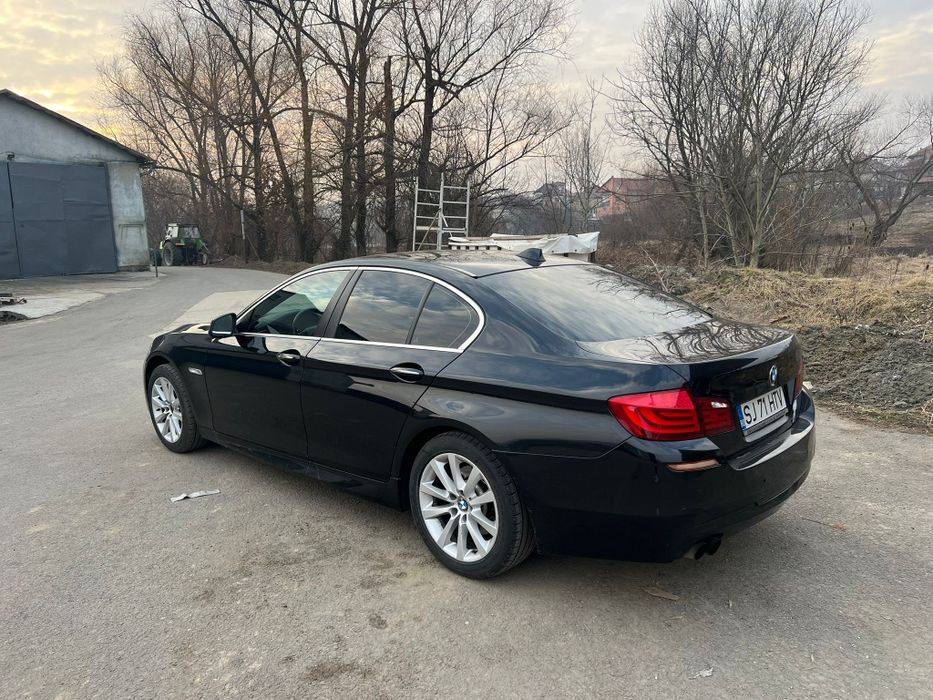 BMW 520 F10 2011