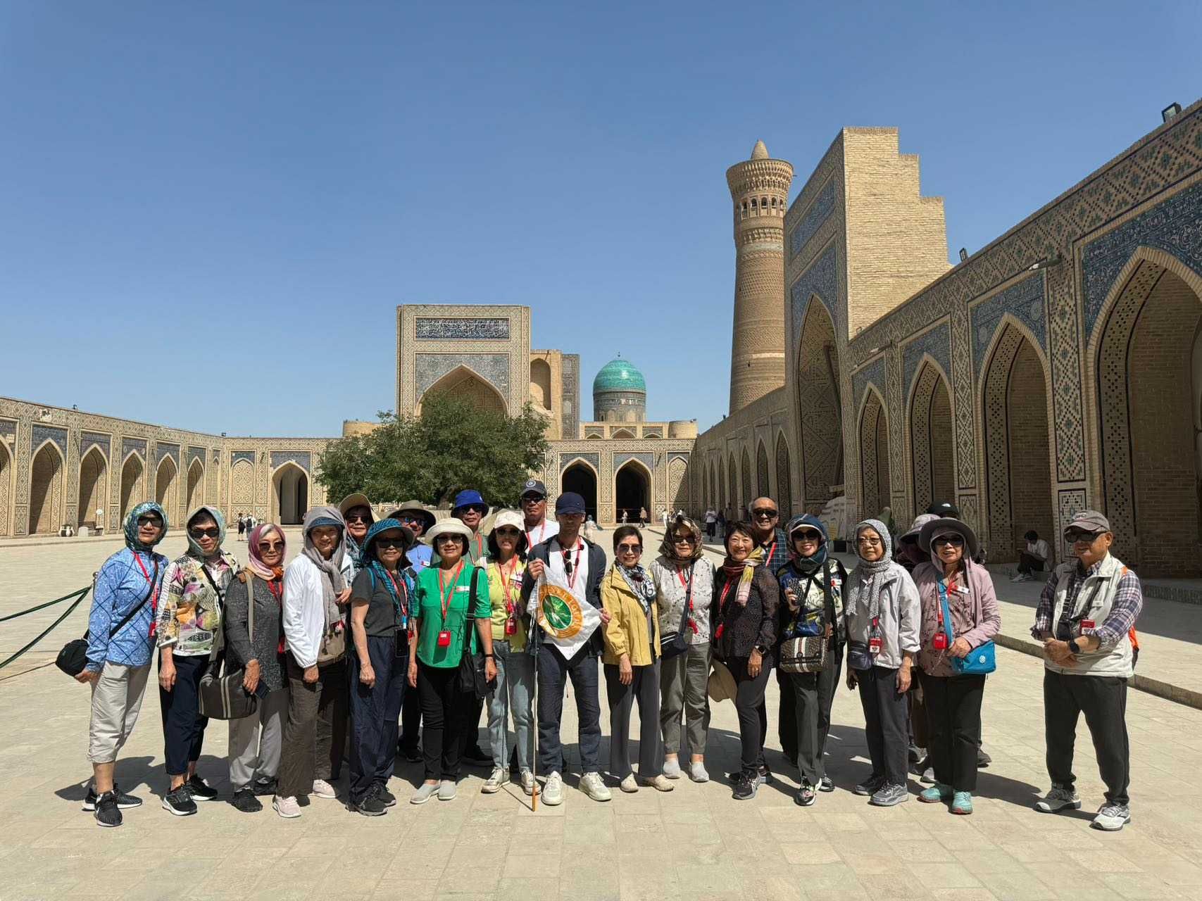 Гид экскурсовод - Бухара (Узбекистан) / Tour Guide -Bukhara/Uzbekistan