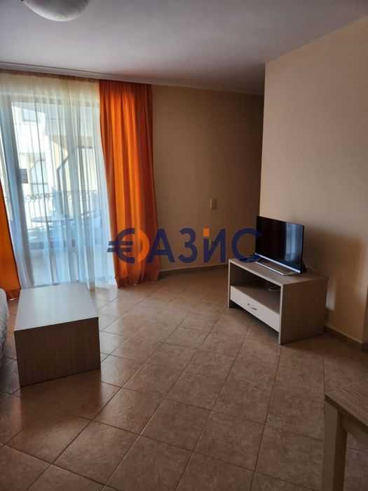 Продава се Двустаен апартамент в к.к. Слънчев бряг - 65 кв.м за 1124 €/кв.м - Снимка #10