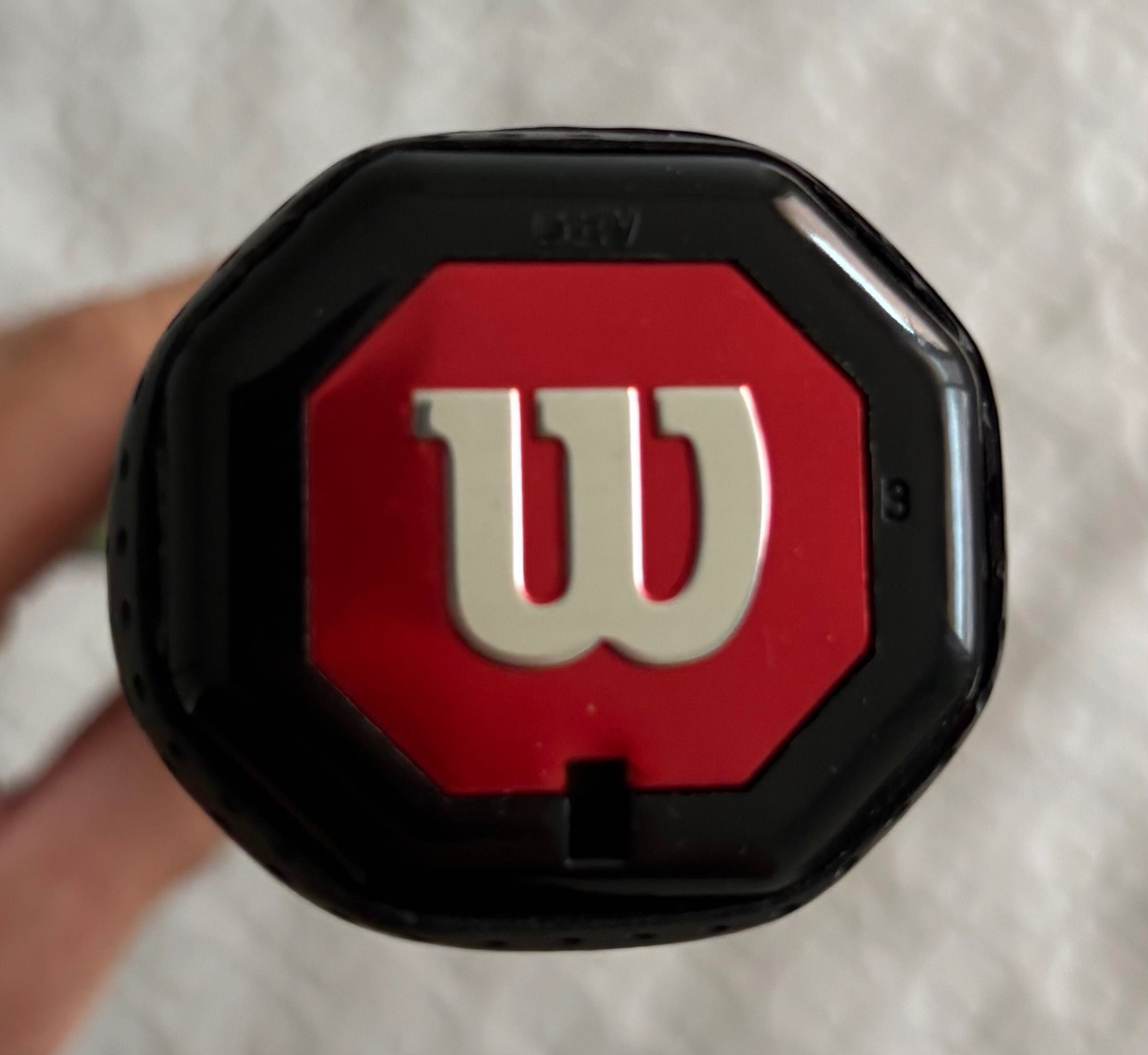 Wilson Blade 98 v5 грип Л2 и Л3 тенис ракета