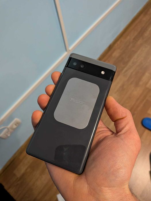 Google Pixel 6a (128GB) - ÎNCĂ UN AN ÎN GARANȚIE!