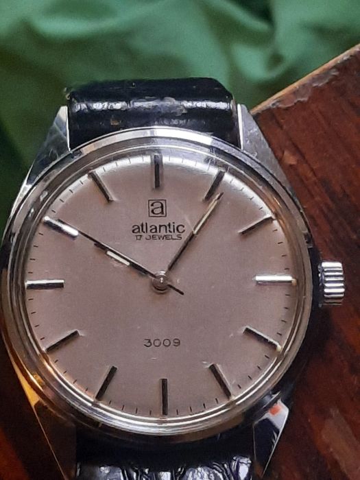 Ceas Atlantic funcțional