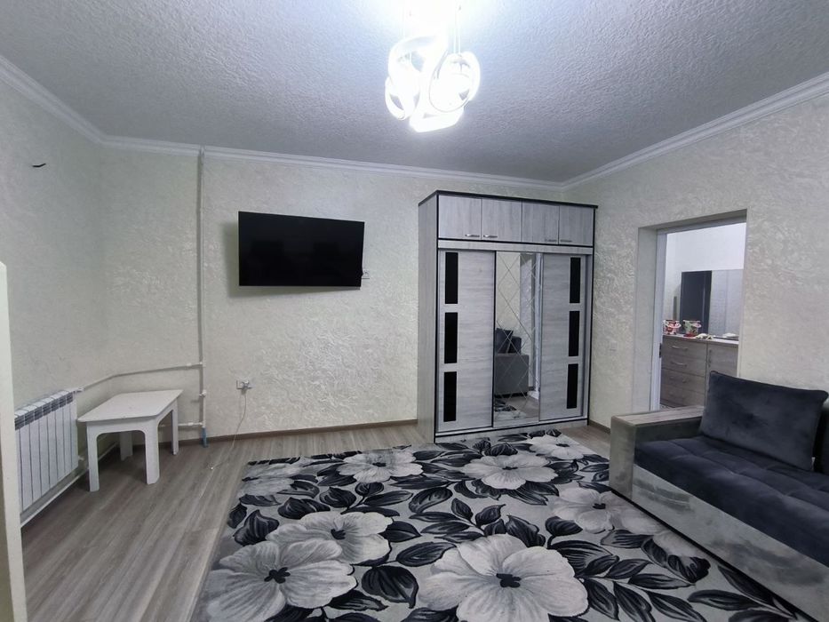 Куйлюк 4. 1/1/9. Зал 5×5. 42м²