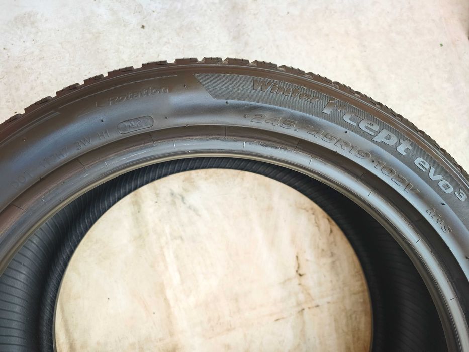 Anvelope 245/45/19 an 2022 iarna M+S Hankook Winter Icept EVO3