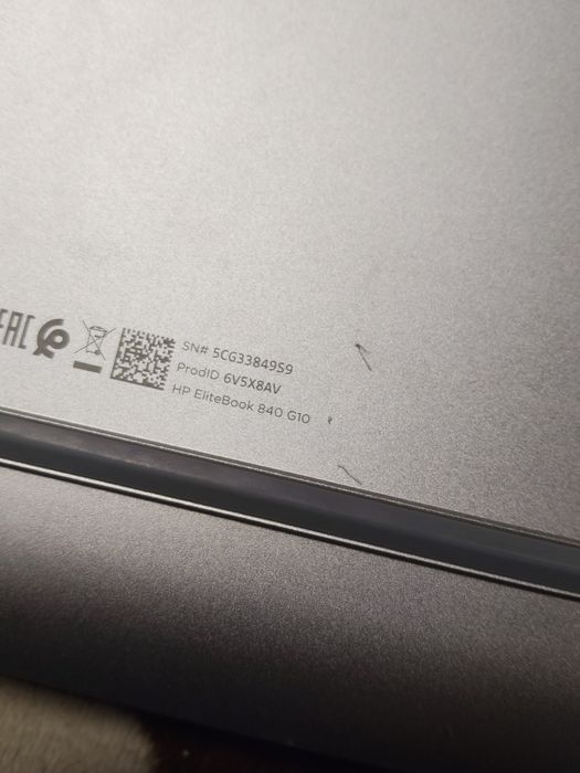 Laptop HP Elitebook 840 g10 incomplet  cu display spart