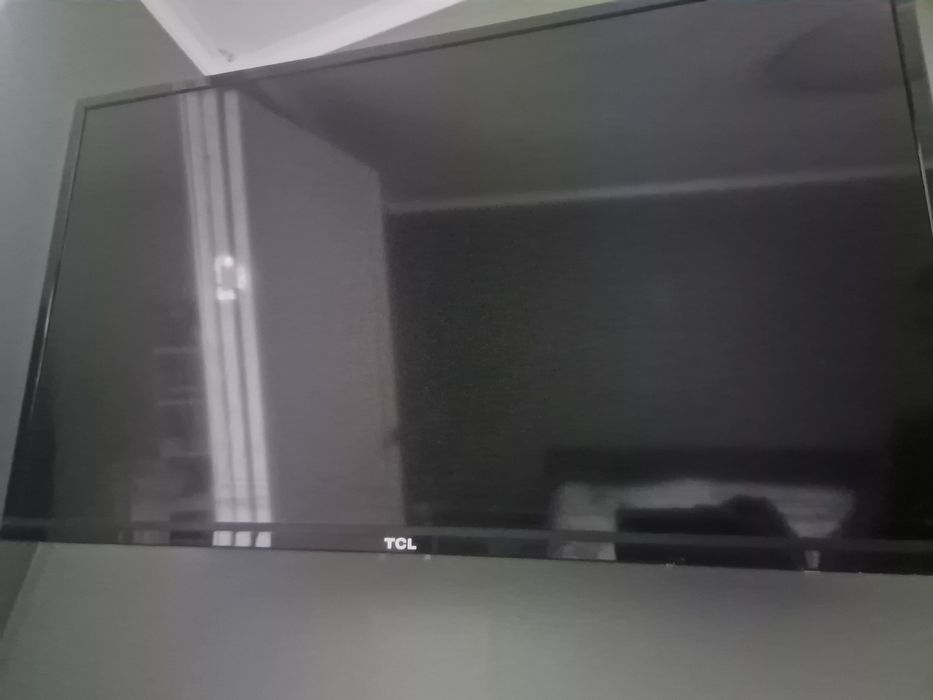 Телевизор TCL 32 диагональ 82см