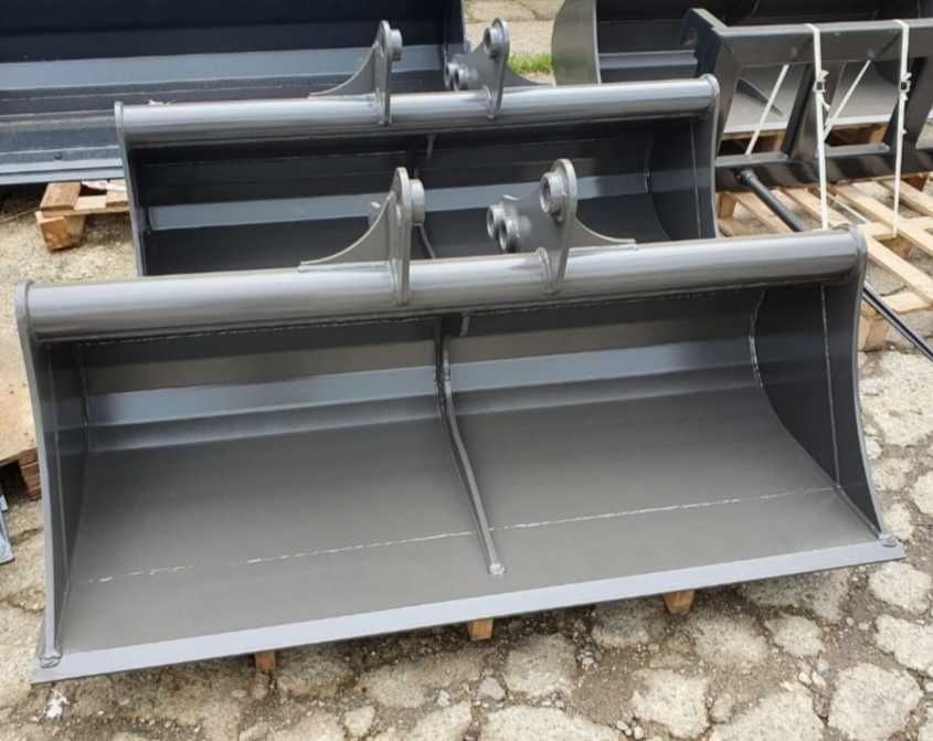 Cupa taluz buldoexcavator