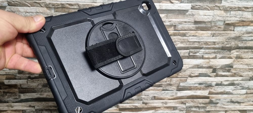 Vând tableta samsung galaxy tab a9 plus