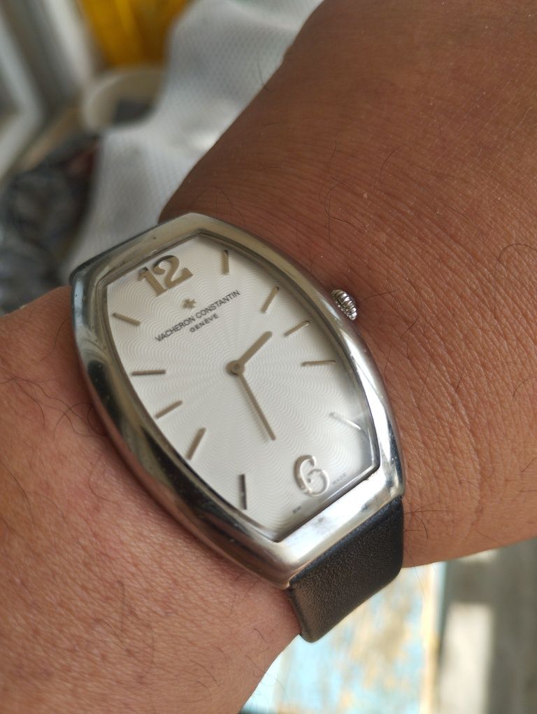 Часы Vacheron Constantin .