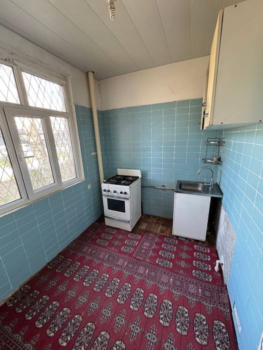 Продается 1 комнатная квартира. Мирзо Улугбекский район.Массив Ялангач