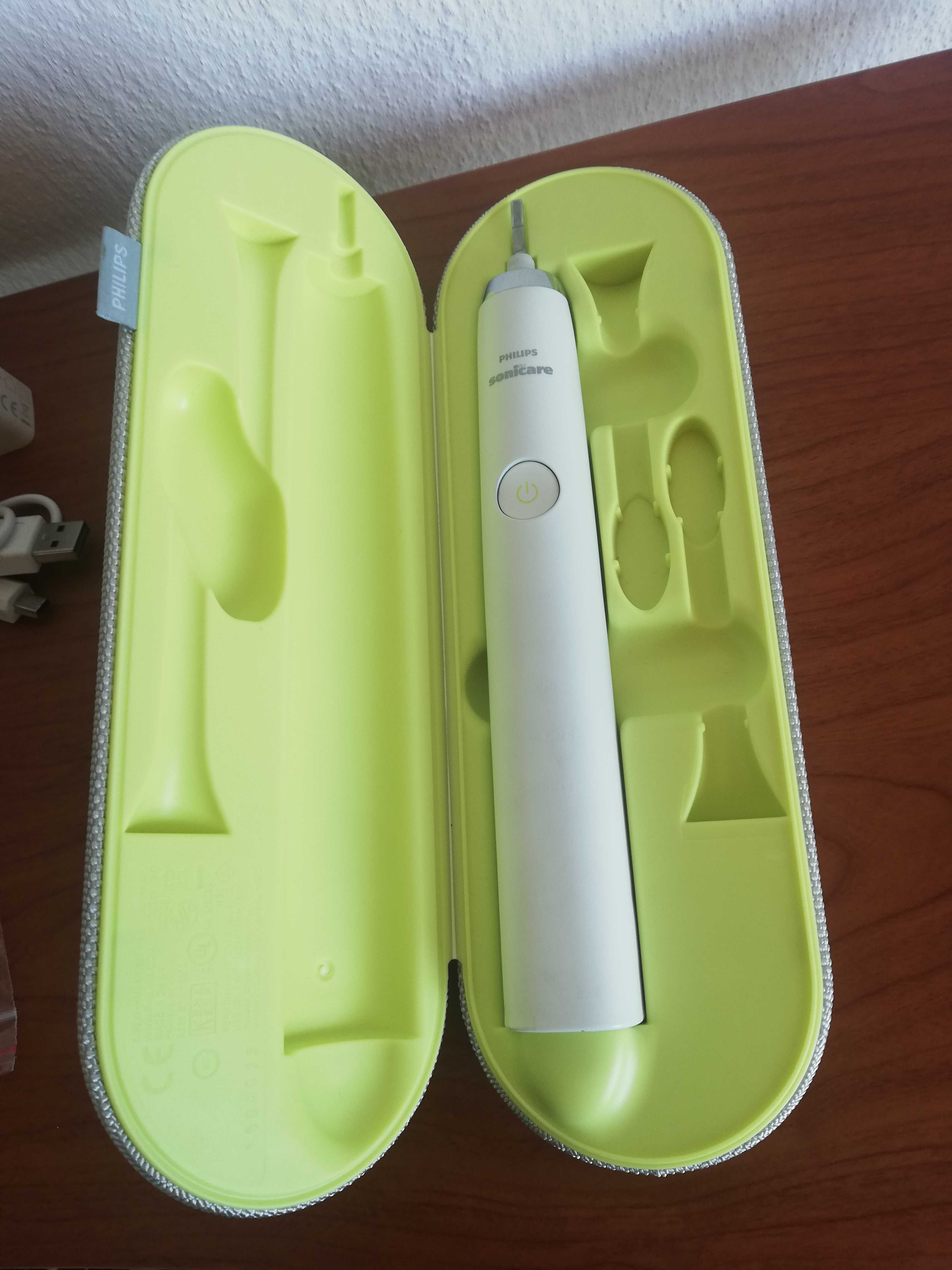 Philips Sonicare HX9340 DiamondClean 62000 движения в минута