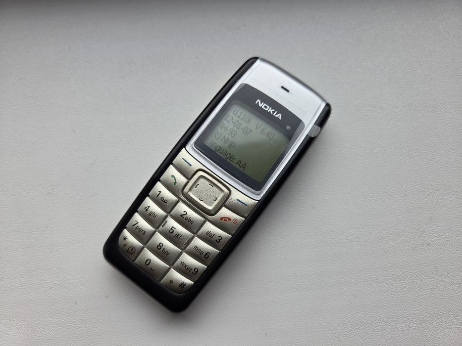 Nokia 1110i - telefon simplu cu butoane