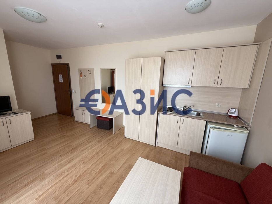 Продава се Двустаен апартамент в Созопол - 48 кв.м за 1478 €/кв.м - Снимка #1