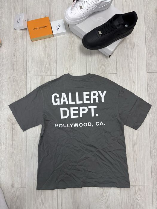 Tricou Gallery Dept. original – gri cu imprimeu față/spate / Size -M