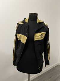 Vand bluza trebing adidas cu fermoar