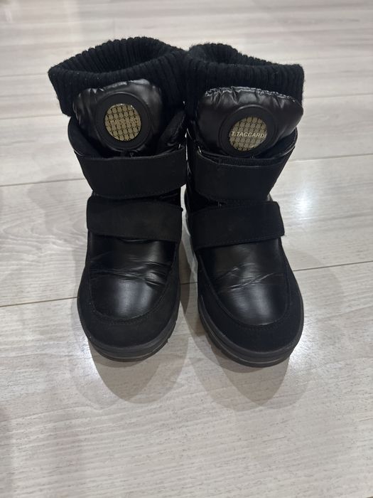 Продам полуботинки на девочку