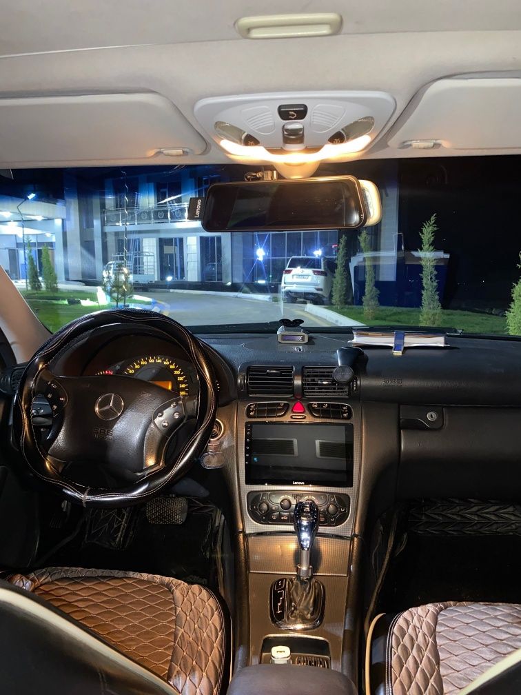 Mercedes c240 model
