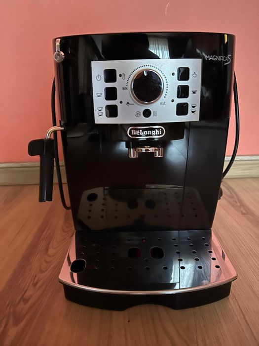 Espressor Automat Delonghi Magnifica S ECAM22.110.W