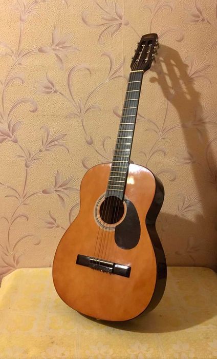 6 струнная гитара "STARSUN" + чехол ...