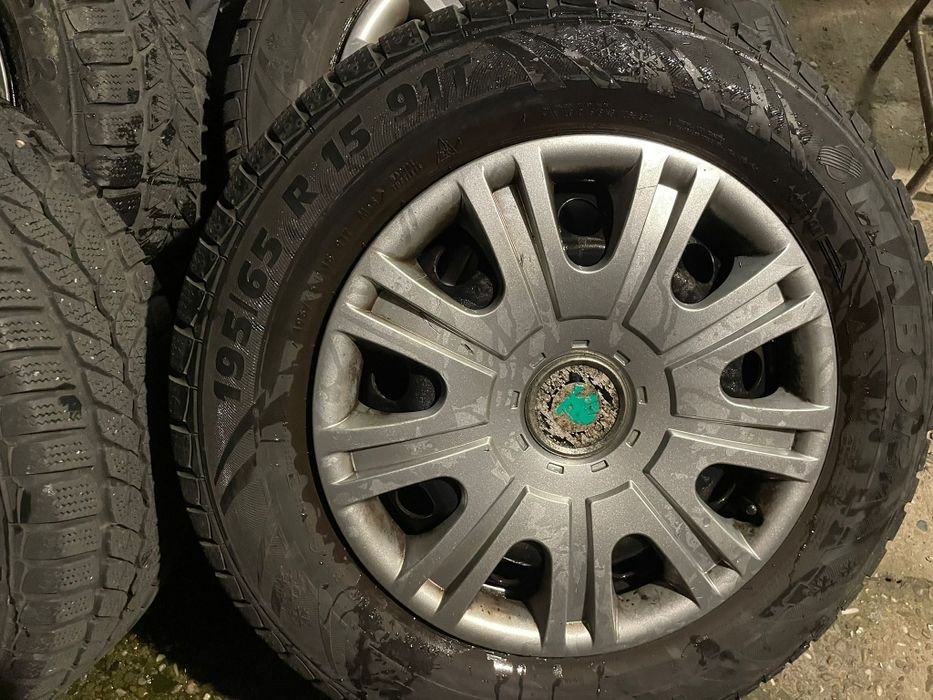 Cauciuri de iarna plus jentii tabla