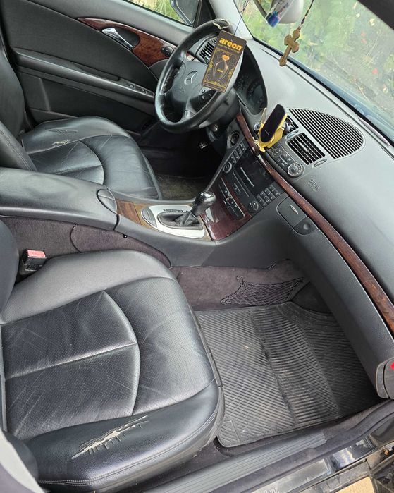Mercedes Benz E class
