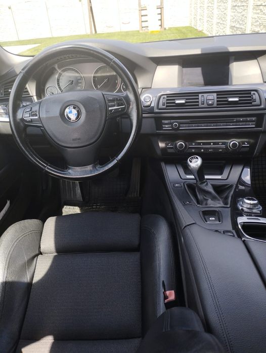 Vând BMW 520 D..