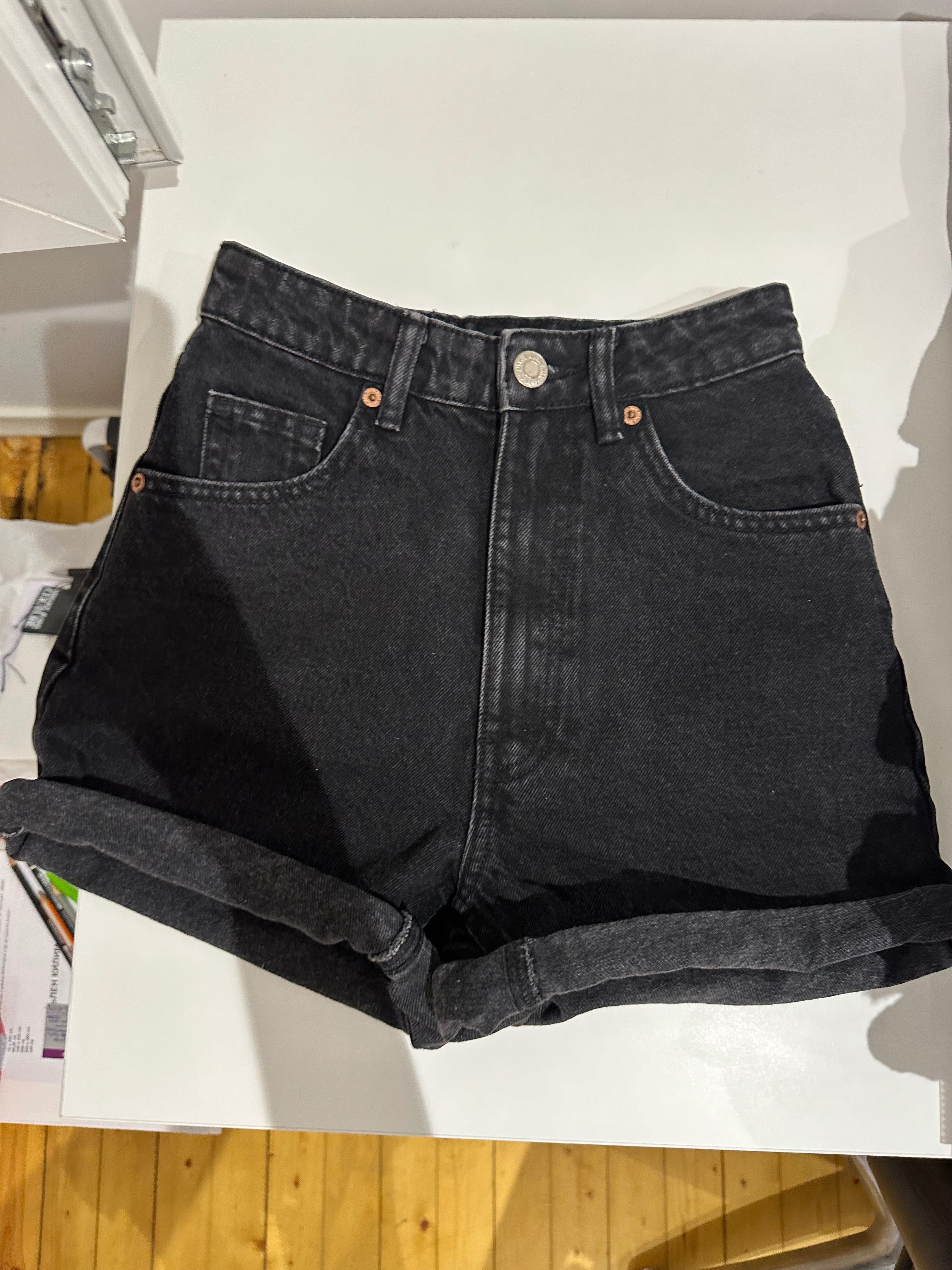Поли и панталонки (Zara, Pull&Bear,Stradivarius,H&M)