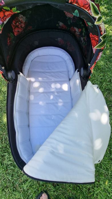 Cybex Priam 4, Rose gold , Platinum Spring blossom