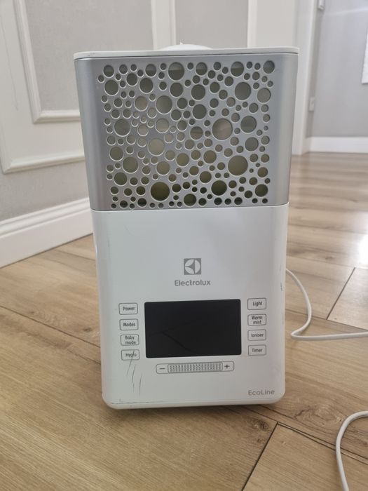 Увлажнитель воздуха Electrolux