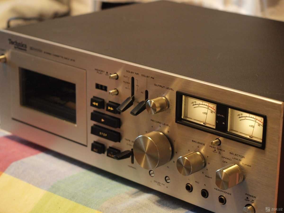 Кассетная дека Technics RS-676.Винтаж.1972год.