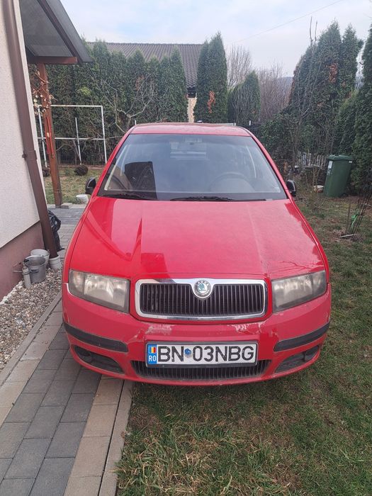 Vand Skoda Fabia an fabricație 2006, benzina 1,2 Cc cu Itp