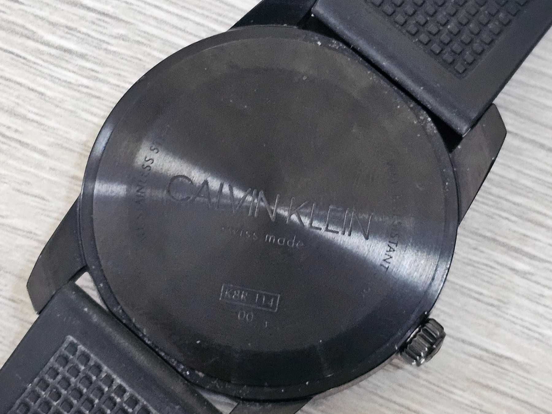 Часовник Calvin Klein "Evidence" K8R114